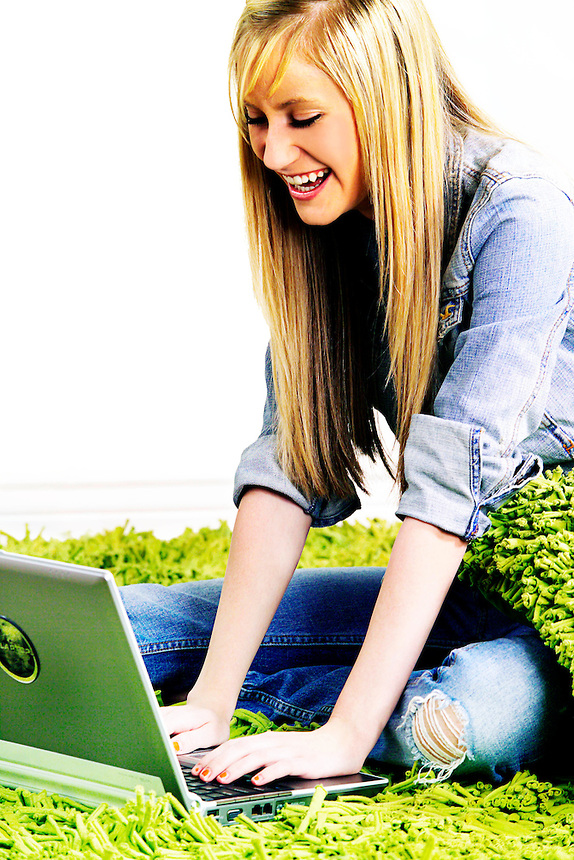 girl on laptop